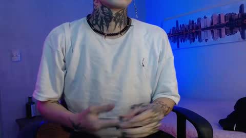 Snapshot of andy_bapho chatting on February 17, 3:53 pm ANDY online show from February 17, 3:53 pm