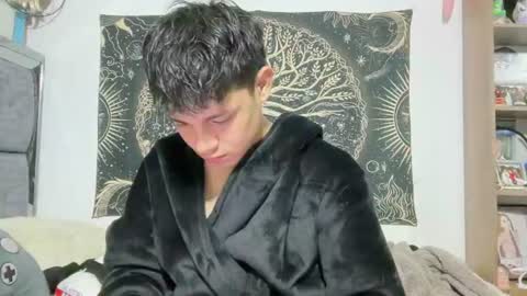 Andy online show from June 22, 4:22 pm