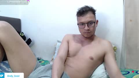 Snapshot of andy_bunny_lover chatting on October 15, 1:46 am ANDY online show from October 15, 1:46 am