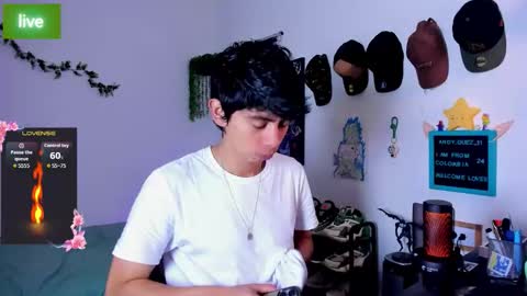 andy_guez_11 online show from September 25, 10:58 am