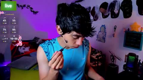 andy_guez_11 online show from October 6, 10:09 am