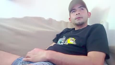Snapshot of andy_magic_ chatting on October 17, 2:04 am andy_magic_ online show from October 17, 2:04 am