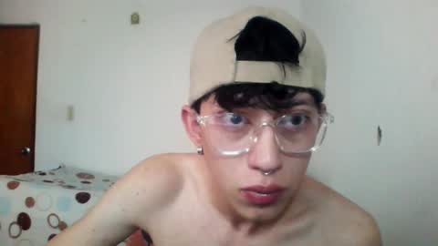 andy_millers69 online show from February 19, 12:01 pm