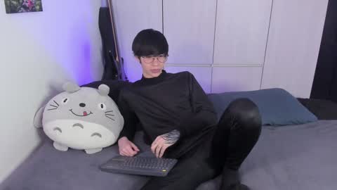 Snapshot of andy_twiink chatting on February 3, 3:38 pm twx Andy twink3 online show from February 3, 3:38 pm
