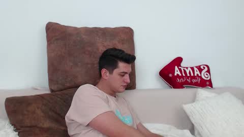 Andy Fame online show from December 18, 3:46 am