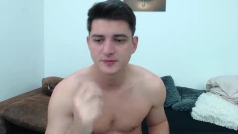 Snapshot of andyfame1 chatting on January 4, 12:38 pm Andy Fame online show from January 4, 12:38 pm