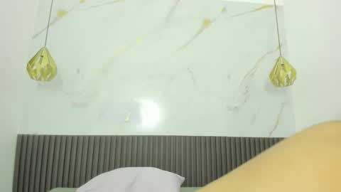 andyfame11 online show from February 3, 6:46 pm