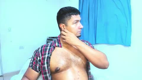 andylemonda online show from November 13, 4:39 am