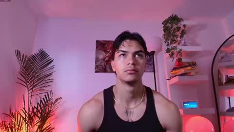 andypalmerr online show from June 12, 11:41 am