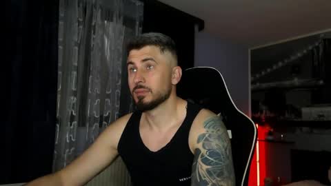 Magic Andy online show from April 30, 1:34 am