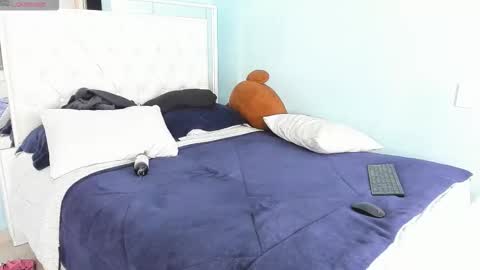 Andy online show from November 12, 11:31 pm