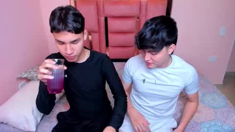 Angel and Jeff online show from December 2, 7:50 pm