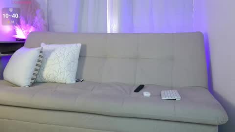 angel_boy01 online show from December 1, 6:44 pm