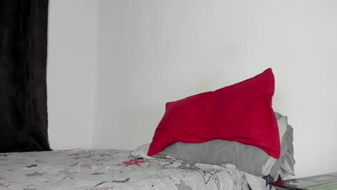 Snapshot of angel_damons_ chatting on January 15, 1:34 am Angel Damons online show from January 15, 1:34 am