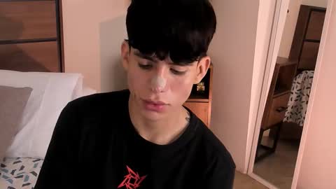 Angel online show from March 5, 4:52 am