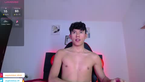 Snapshot of angel_esteban_fx chatting on October 4, 1:54 am ngel Esteban online show from October 4, 1:54 am