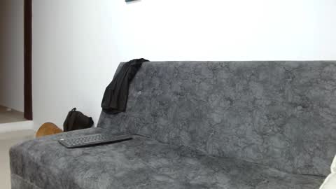 Snapshot of angel_kyrozz chatting on October 25, 10:44 pm angel_kyrozz online show from October 25, 10:44 pm