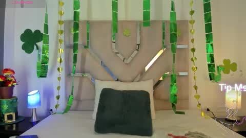 Angel online show from March 9, 7:19 pm