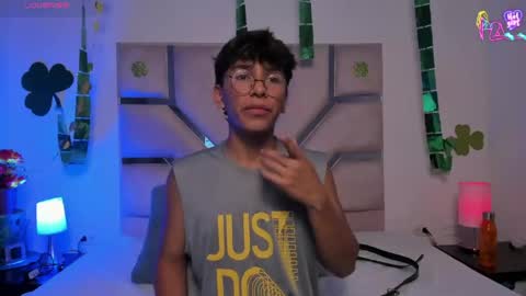 Angel online show from March 20, 7:18 pm