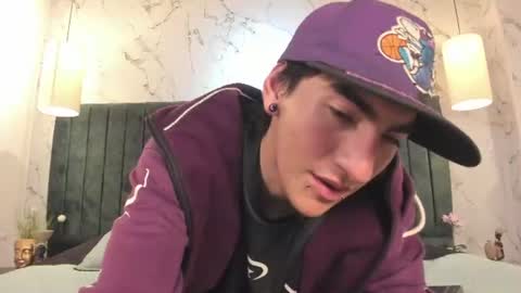 Angel Marzel  online show from June 16, 3:53 am