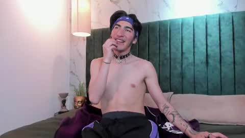 Angel Marzel  online show from June 26, 4:26 am