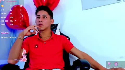 Angel Medina online show from February 20, 1:30 pm