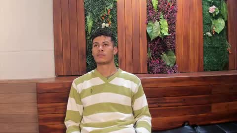 Angel  online show from April 19, 12:15 pm