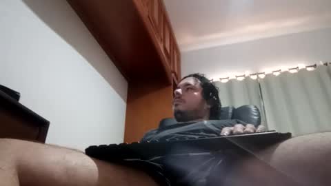 Snapshot of angelbuttslut chatting on February 9, 4:07 pm angelbuttslut online show from February 9, 4:07 pm