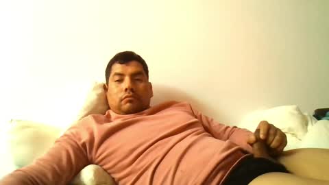 Snapshot of angeldavid90 chatting on October 18, 2:22 pm angeldavid90 online show from October 18, 2:22 pm