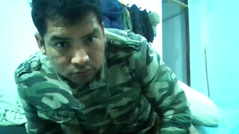 Snapshot of angeldavid90 chatting on November 1, 12:04 am angeldavid90 online show from November 1, 12:04 am