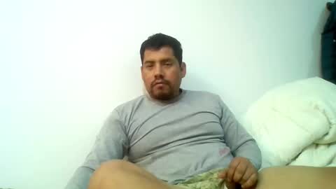 Snapshot of angeldavid90 chatting on October 29, 5:49 pm angeldavid90 online show from October 29, 5:49 pm