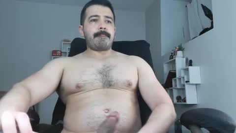 Angel Fusco online show from May 17, 7:27 am