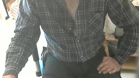 Snapshot of angelgarcia269 chatting on September 26, 12:03 pm angelgarcia269 online show from September 26, 12:03 pm