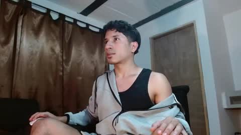 Angel of littlebandido online show from May 10, 1:40 am
