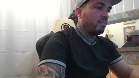 Snapshot of angellatino0 chatting on October 20, 7:12 am angellatino0 online show from October 20, 7:12 am