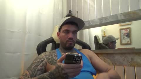 Snapshot of angellatino0 chatting on October 17, 7:45 am angellatino0 online show from October 17, 7:45 am