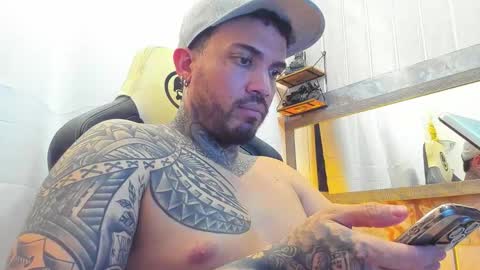 Snapshot of angellatino0 chatting on September 11, 4:33 am angellatino0 online show from September 11, 4:33 am