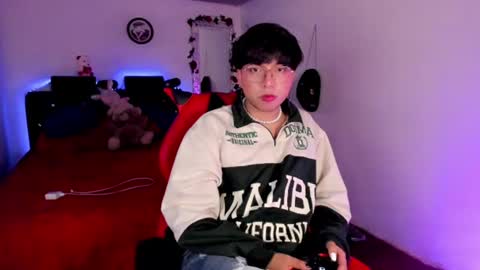 Angel  online show from June 11, 2:53 am