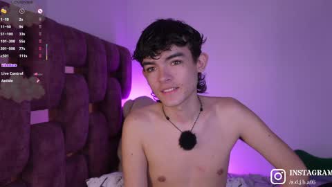 Angelo I work from home this is my room  online show from April 9, 3:26 am