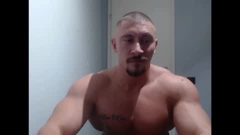 Snapshot of angelofit chatting on October 6, 6:34 pm ------- SEX SHOW WITH GUYS AND GIRLS MUSCLE SHOW online show from October 6, 6:34 pm