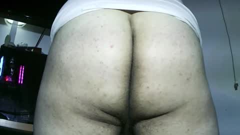 angelroy120200 online show from February 19, 4:20 am