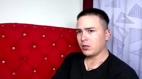 Snapshot of angels_0001 chatting on January 21, 12:46 pm angels_0001 online show from January 21, 12:46 pm