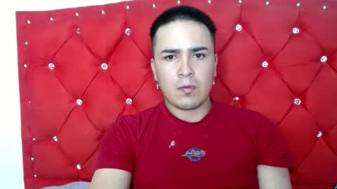 Snapshot of angels_0001 chatting on January 24, 6:14 am angels_0001 online show from January 24, 6:14 am