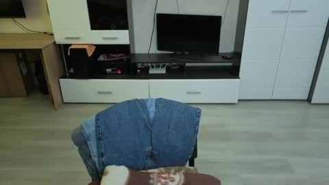 vodka online show from April 22, 8:19 am