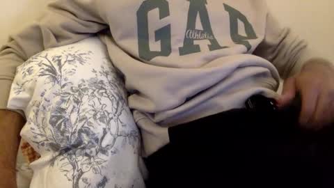 aniketkesari1 online show from February 7, 1:18 pm