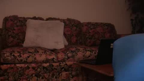 AnishnaabeNympho69 online show from April 15, 9:31 am