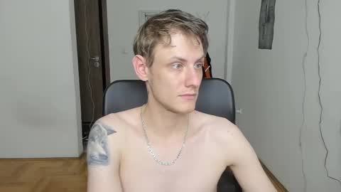    online show from December 16, 3:52 pm