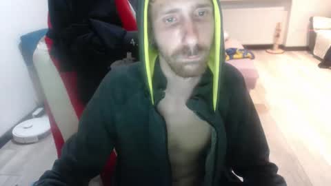 LoyalDog online show from April 20, 2:14 am