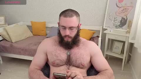 Ant online show from May 10, 2:46 am