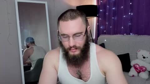 Ant online show from February 21, 10:05 am